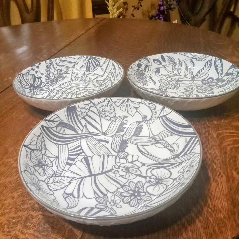 Set of 3 Signature Stoneware Bowls